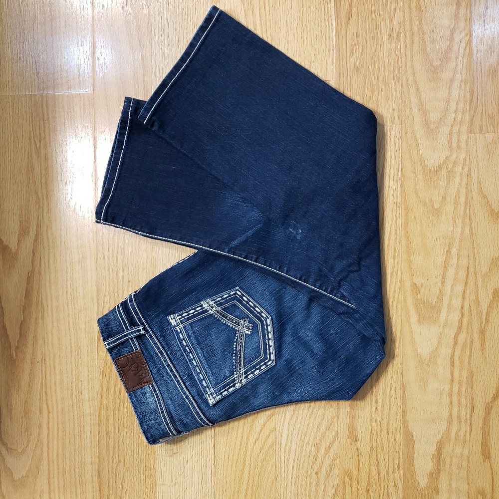BKE Harper (Capris) Size 31